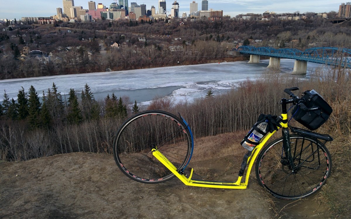 Edmonton na koloběžce