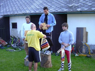 Šumava 2003 a opět druhý - vítěz Láďa Provod a třetí Petr Pešta