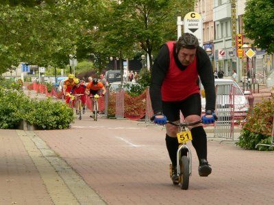 Plzeň 2005 - Jirka Dupal v samostatném úniku stíhán trojicí Špinka, Pešta, Vlášek