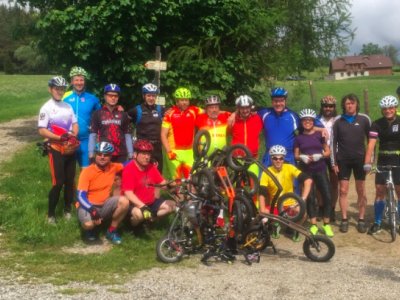 Start na šindlovském parkovišti a spanilá jízda Jirky Dupala může začít