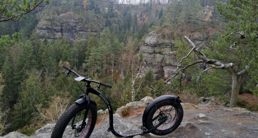 Kickbike FAT MAX na Úzkých schodech