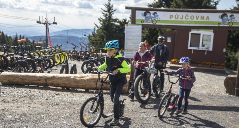 Klínovecká půjčovna koloběžek Kickbike FAT MAX