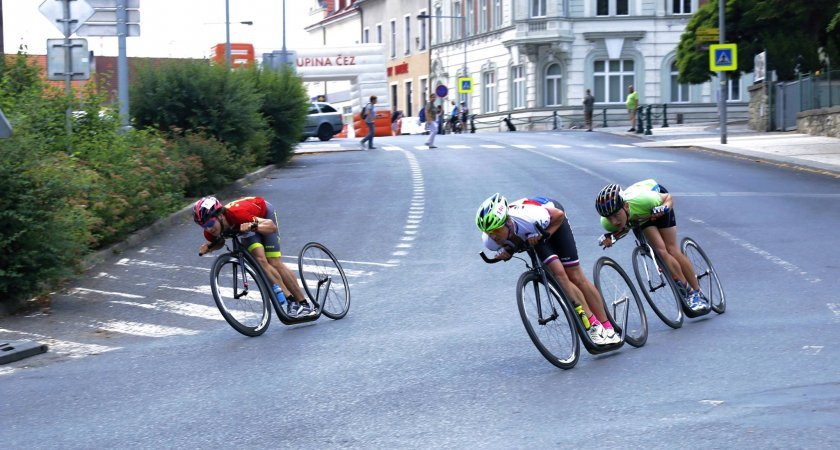 Pelc, Kulka, Pavel v Lounech / foto: FCB Koloběžky obrazem
