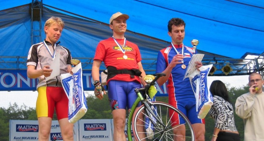 Hannu vítězí na MS v kriteriu 2004