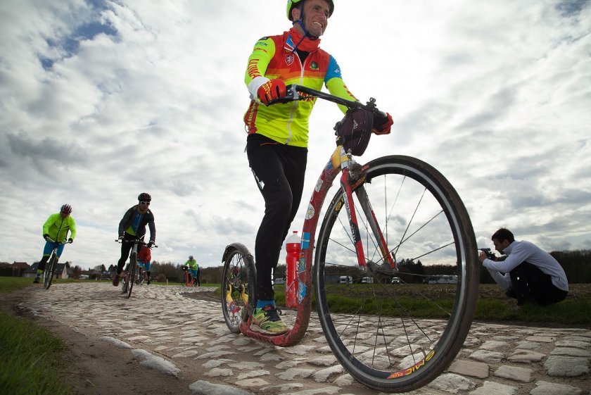 Paříž - Roubaix, stále stejný setup, pouze řídítka z Kickbike Cruise MAX