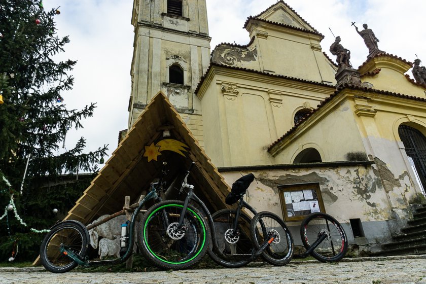 Kostelík v Choceradech